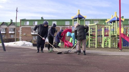 В Нурлате стартовал санитарно-экологический двухмесячник.