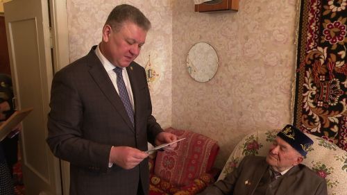 Глава района Алмаз Ахметшин поздравил с юбилеем Ислама Бахтиярова