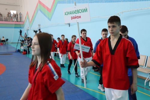 В Нурлате стартовало Первенство РТ по борьбе на поясах