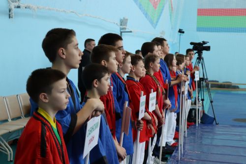 В Нурлате стартовало Первенство РТ по борьбе на поясах