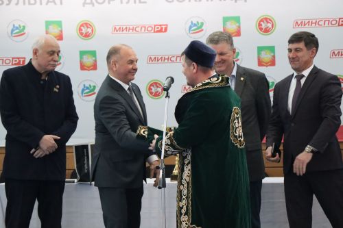 В Нурлате стартовало Первенство РТ по борьбе на поясах