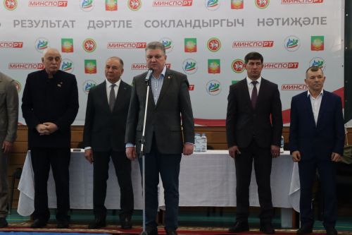 В Нурлате стартовало Первенство РТ по борьбе на поясах