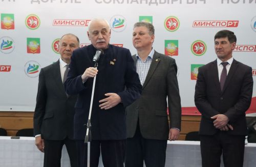 В Нурлате стартовало Первенство РТ по борьбе на поясах