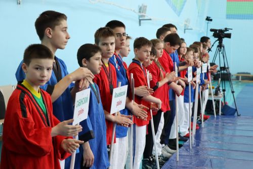 В Нурлате стартовало Первенство РТ по борьбе на поясах
