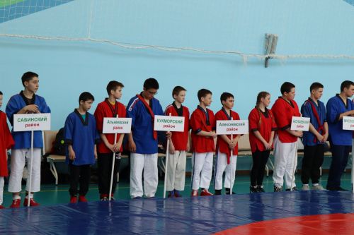В Нурлате стартовало Первенство РТ по борьбе на поясах
