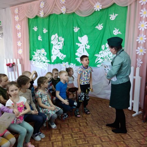 Воспитанники Нурлатского детского сада «Камыр-Батыр» побывали на занятии по экологии