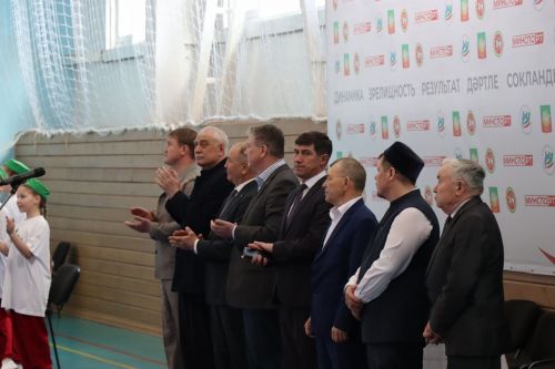 В Нурлате стартовало Первенство РТ по борьбе на поясах
