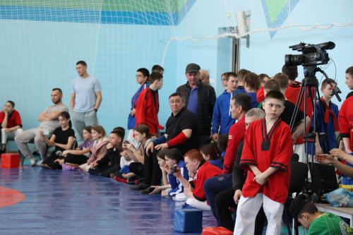 В Нурлате стартовало Первенство РТ по борьбе на поясах