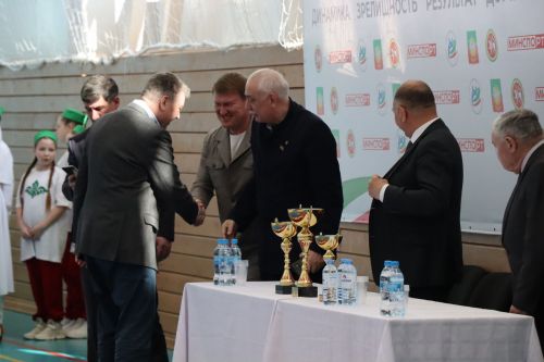 В Нурлате стартовало Первенство РТ по борьбе на поясах