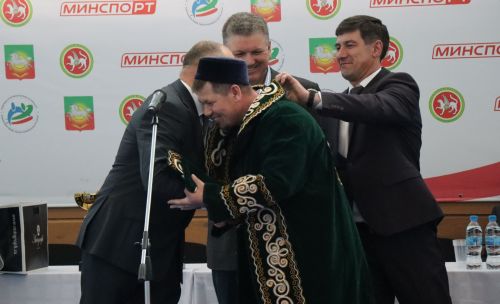 В Нурлате стартовало Первенство РТ по борьбе на поясах