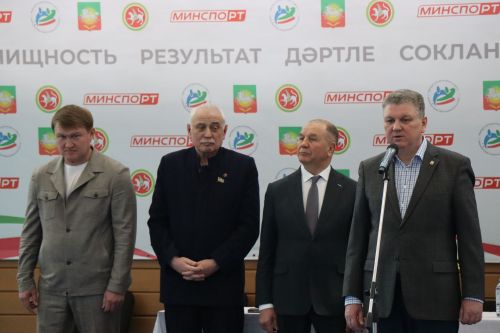В Нурлате стартовало Первенство РТ по борьбе на поясах
