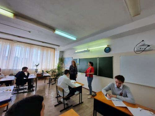 Для нурлатских школьников провели мероприятия, приуроченные ко Дню парламентаризма