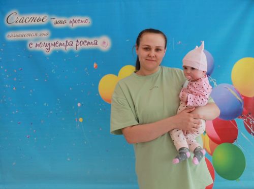 В Нурлатском районе продолжается акция «Подарок для новорожденного»