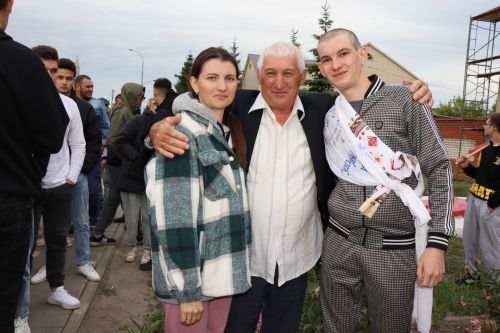 Нурлатцы торжественно проводили новобранцев на срочную службу