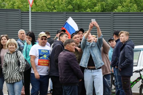 Нурлатцы торжественно проводили новобранцев на срочную службу
