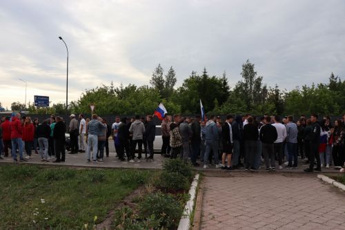 Нурлатцы торжественно проводили новобранцев на срочную службу