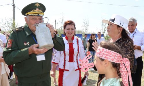 В Нурлате ярко и красочно встретили Уяв