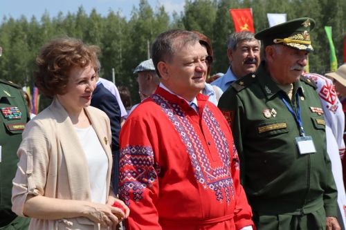 В Нурлате ярко и красочно встретили Уяв