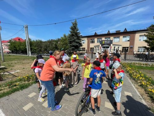 В пришкольных лагерях Нурлата проходят мероприятия по БДД