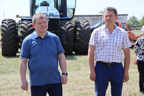 В Нурлатском районе готовность техники к уборочным работам получила высокую оценку