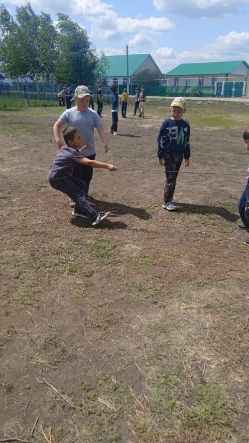При мечетях Нурлатского района и в этом году работают летние мусульманские лагеря для детей
