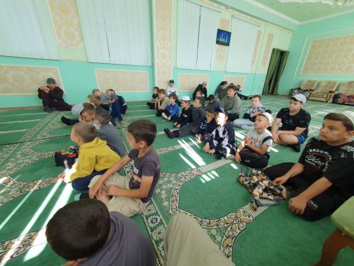 При мечетях Нурлатского района и в этом году работают летние мусульманские лагеря для детей