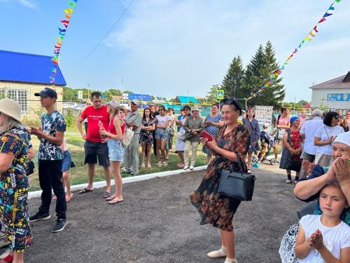 Красивый праздник села состоялся на днях в Караульной Горе