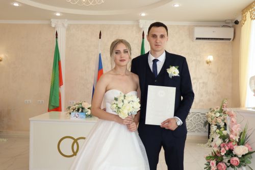 В Нурлате зарегистрировали сотый брак