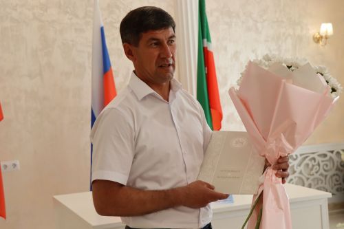 В Нурлате зарегистрировали сотый брак