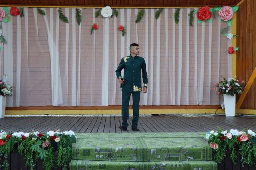 В сквере «Театральный» прошел праздник, посвященный Дню семьи, любви и верности