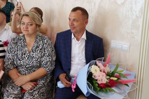 В Нурлате зарегистрировали сотый брак