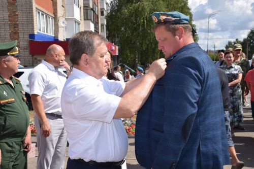 В Нурлате бойцы ВДВ отметили свой праздник