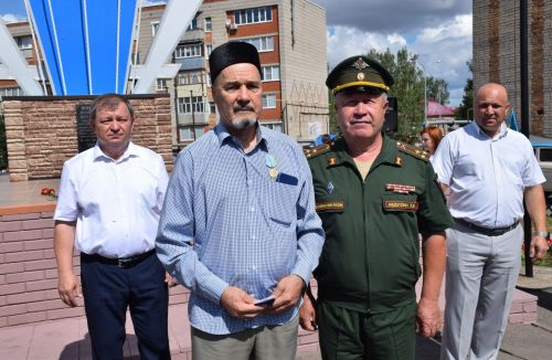 В Нурлате бойцы ВДВ отметили свой праздник