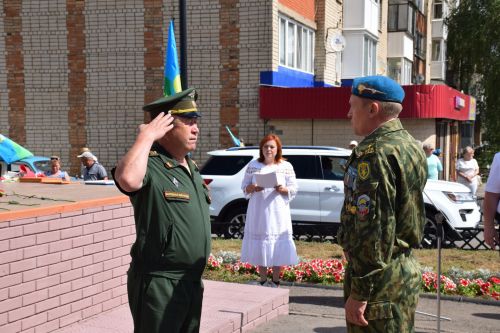 В Нурлате бойцы ВДВ отметили свой праздник