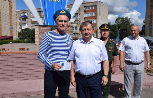 В Нурлате бойцы ВДВ отметили свой праздник