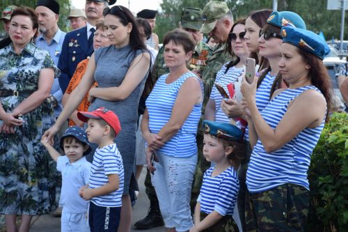 В Нурлате бойцы ВДВ отметили свой праздник
