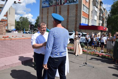 В Нурлате бойцы ВДВ отметили свой праздник