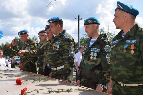 В Нурлате бойцы ВДВ отметили свой праздник