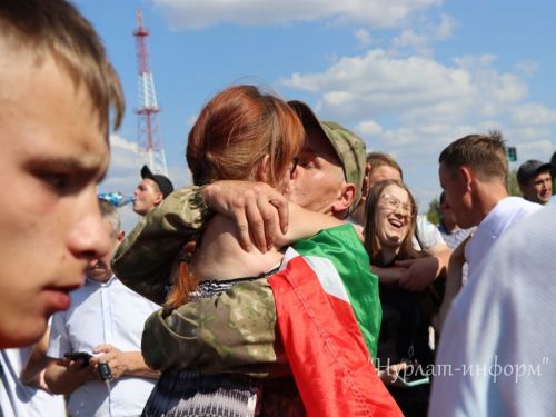 Еще 7 нурлатцев-контрактников отправились в зону СВО