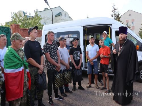 Еще 7 нурлатцев-контрактников отправились в зону СВО
