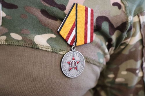 Дамир Ишкинеев встретился с мобилизованными, прибывшими в отпуск