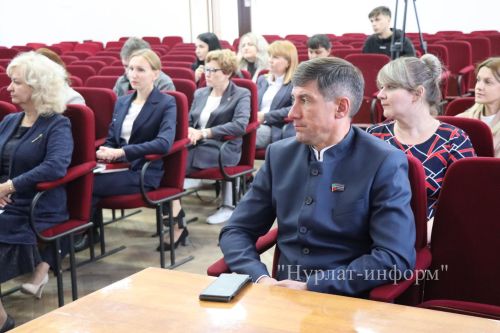 Дамир Ишкинеев провел совещание по вопросу выездной проверки правительственной группы