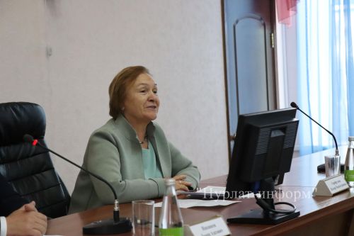 Дамир Ишкинеев провел совещание по вопросу выездной проверки правительственной группы