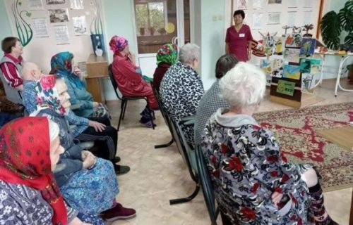 В Нурлатском ДИПИ провели праздник для пожилых людей