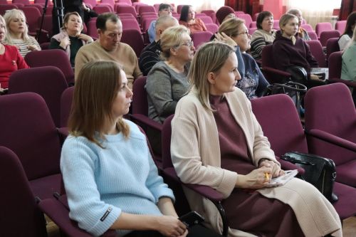 В Нурлате начали обучать предвыборных обходчиков