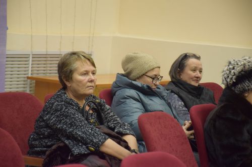 Жители микрорайона сахароваров обсуждали проблемные вопросы на сходе граждан