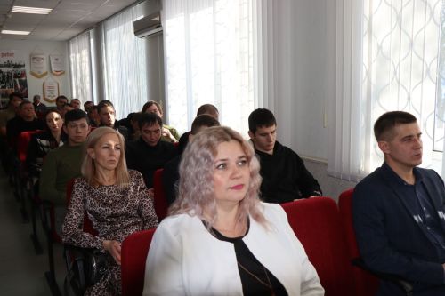 В Нурлате продолжаются встречи трудовых коллективов с руководством района