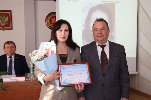 В Нурлате продолжаются встречи трудовых коллективов с руководством района