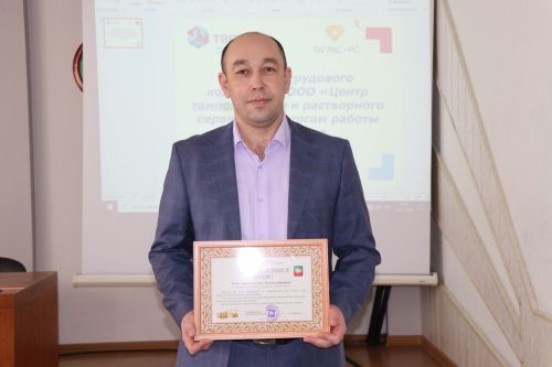 В Нурлате продолжаются встречи трудовых коллективов с руководством района
