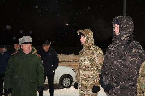В Нурлате на контрактную службу проводили еще одну группу нурлатцев